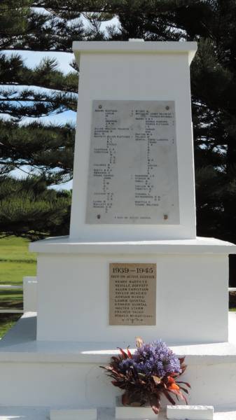 Norfolk Island War Memorial  |   | 