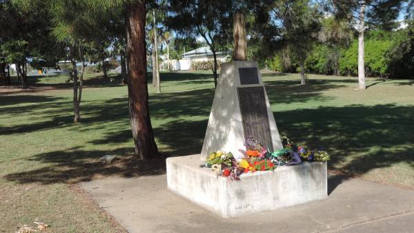 Taroom War Memorial  |   | 
