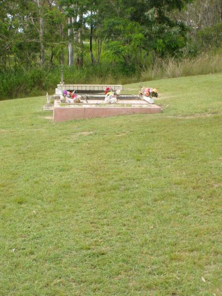 Appletree Creek cemetery, Isis Shire  | 