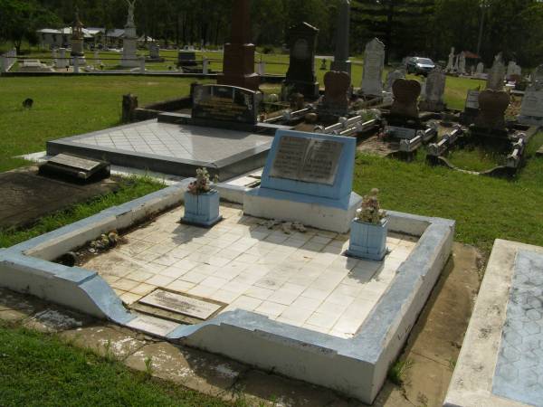 Margaret THOMPSON,  | wife mother,  | died 5 May 1941 aged 77 years;  | John THOMPSON,  | father,  | died 29 June 1948 aged 96 years;  | George THOMPSON,  | died 5-1-82 aged 85 years;  | Appletree Creek cemetery, Isis Shire  | 