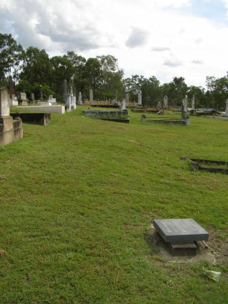 Appletree Creek cemetery, Isis Shire  | 