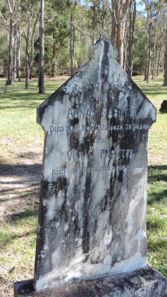 Anna PASETTI  | d: 30 Nov 1922 aged 39  |   | Vivian PASETTI  | d: 16 Sep 1915 aged 1 y  |   | Atherton Pioneer Cemetery (Samuel Dansie Park)  |   | 