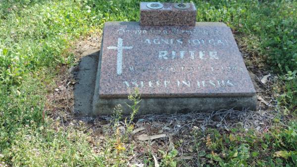Agnes RITTER (Olga)  | b: 8 Jan 1910  | d: 5 Apr 1993  |   | Aubigny St Johns Lutheran cemetery, Toowoomba Region  | 