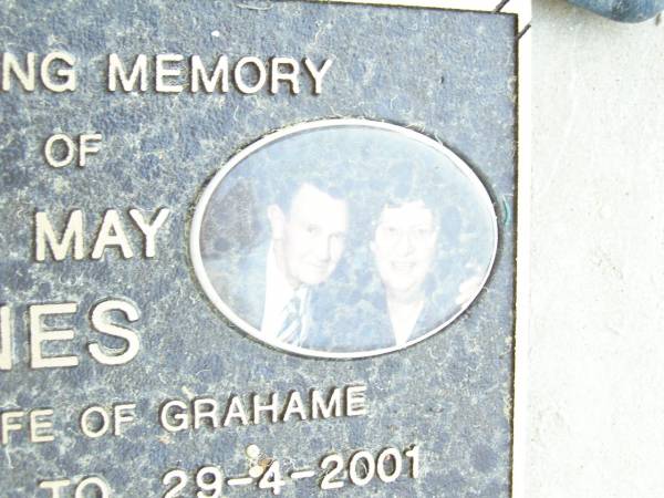 G.H. JONES,  | 8 Oct 1998 aged 78 years,  | husband of Joan;  | Joan May JONES,  | wife of Grahame,  | 12-1-1925 - 29-4-2001,  | love Craig & Tracey;  | Beerwah Cemetery, City of Caloundra  | 
