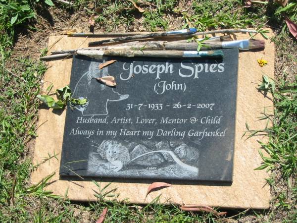Joseph (John) SPIES.  | 31-7-1933 - 26-2-2007,  | husband;  | Blackbutt-Benarkin cemetery, South Burnett Region  | 