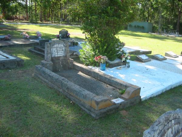 Blackbutt-Benarkin cemetery, South Burnett Region  | 