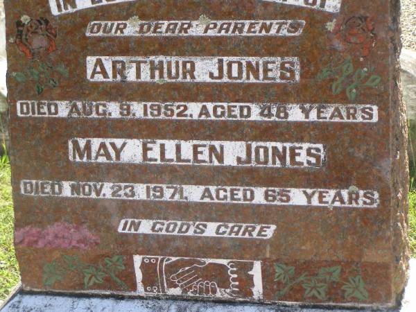 Arthur JONES,  | died 9 Aug 1952 aged 48 years;  | May Ellen JONES,  | died 23 Nov 1971 aged 65 years;  | parents;  | Blackbutt-Benarkin cemetery, South Burnett Region  | 