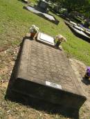 
William (Bill) Roy YANN,
father father-in-law pop,
1910 - 1988 aged 78 years;
Blackbutt-Benarkin cemetery, South Burnett Region
