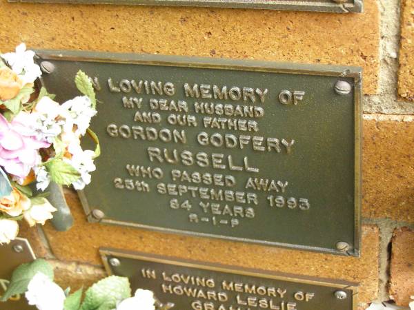 Gordon Godfery RUSSELL,  | husband father,  | 25 Sept 1993 aged 84 years;  | Bribie Island Memorial Gardens, Caboolture Shire  | 