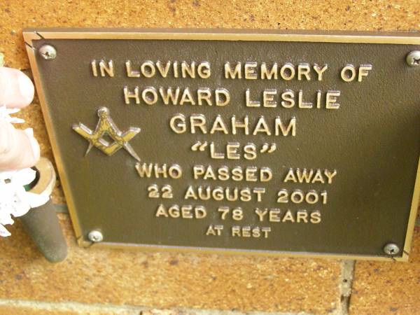 Howard Leslie (Les) GRAHAM,  | died 22 Aug 2001 aged 78 years;  | Bribie Island Memorial Gardens, Caboolture Shire  | 