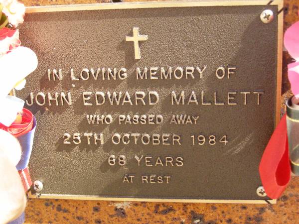 John Edward MALLETT,  | died 25 Oct 1984 aged 68 years;  | Bribie Island Memorial Gardens, Caboolture Shire  | 