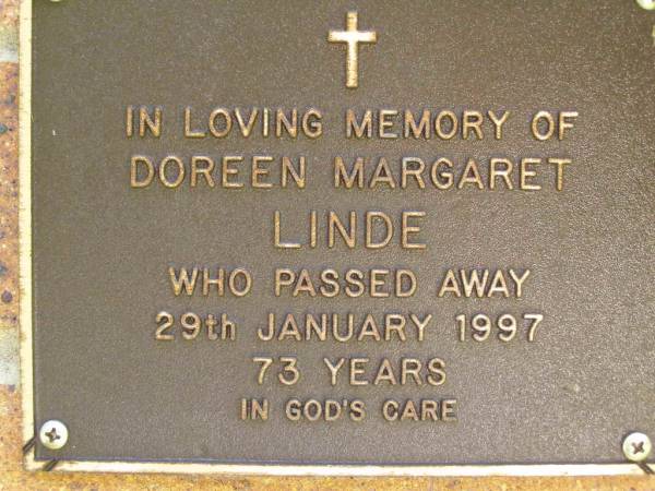 Doreen Margaret LINDE,  | died 29 Jan 1997 aged 73 years;  | Bribie Island Memorial Gardens, Caboolture Shire  | 