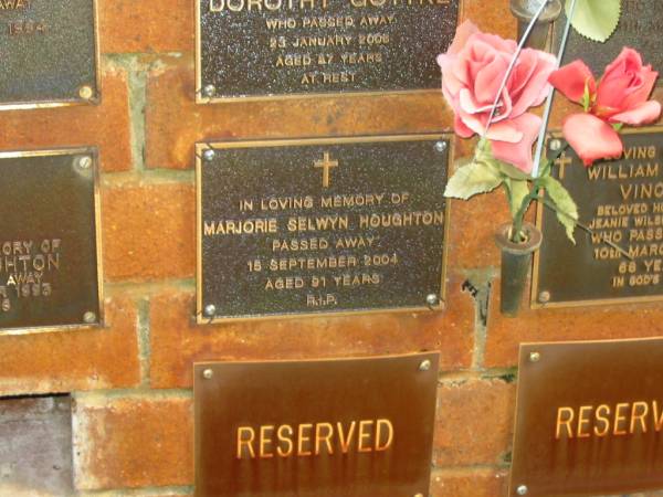 Majorie Selwyn HOUGHTON,  | died 15 Sept 2004 aged 91 years;  | Bribie Island Memorial Gardens, Caboolture Shire  | 