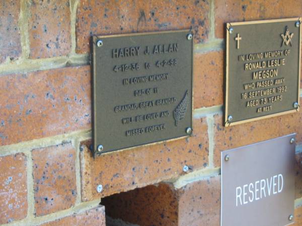 Harry J. ALLAN,  | 4-12-36 - 4-2-98,  | dad of 11, grandad great-grandad;  | Bribie Island Memorial Gardens, Caboolture Shire  | 