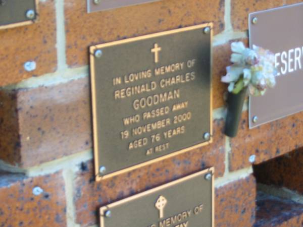 Reginald Charles GOODMAN,  | died 19 Nov 2000 aged 76 years;  | Bribie Island Memorial Gardens, Caboolture Shire  | 