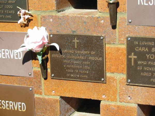 Evelyn Margaret RIDDLE,  | died 6 Nov 2005 aged 78 years;  | Bribie Island Memorial Gardens, Caboolture Shire  | 