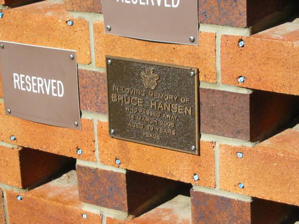 Bruce HANSEN,  | died 16 March 2006 aged 80 years;  | Bribie Island Memorial Gardens, Caboolture Shire  | 
