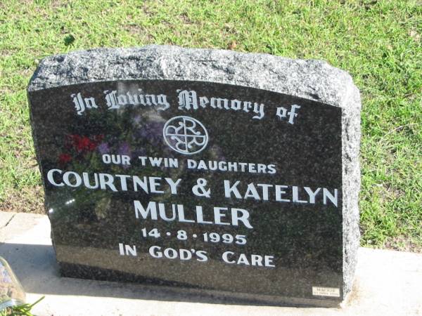 Courtney & Katelyn MULLER,  | 14-8-1995, twin daughters;  | Apostolic Church of Queensland, Brightview, Esk Shire  | 