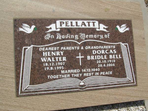 parents grandparents;  | Henry Walter PELLATT,  | 18-12-1907 - 19-8-1995;  | Dorcas Bridle Bell PELLATT,  | 20-10-1910 - 20-4-2004;  | married 14-12-1940;  | Brookfield Cemetery, Brisbane  | 