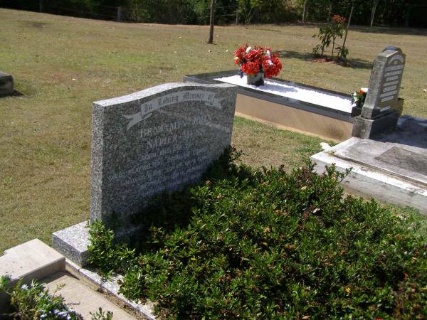 Benjamin John NAPIER-MUNN,  | born England 28-2-79  | died playing the game he loved 2-5-99,  | eldest son of Tim & Elizabeth,  | brother of Tom & Anthony;  | Brookfield Cemetery, Brisbane  | 