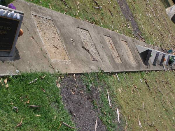 Brookfield Cemetery, Brisbane  | 