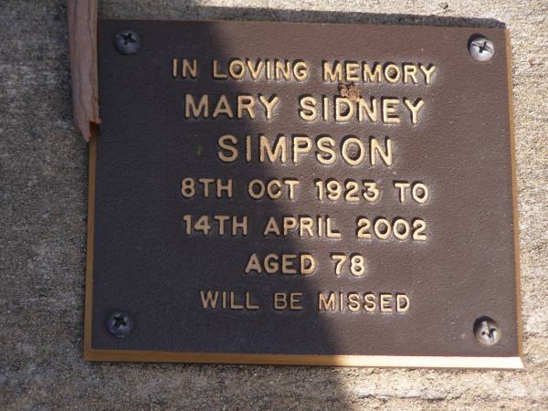 Mary Sidney SIMPSON,  | 8 Oct 1923 - 14 Apr 2002 aged 78 years;  | Brookfield Cemetery, Brisbane  | 
