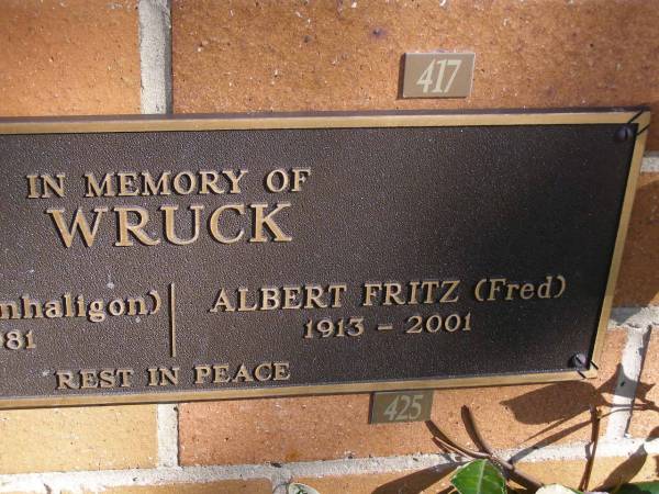 Nella WRUCK, nee PENHALIGON,  | 1914 - 1981;  | Albert Fritz (Fred) WRUCK,  | 1913 - 2001;  | Brookfield Cemetery, Brisbane  | 