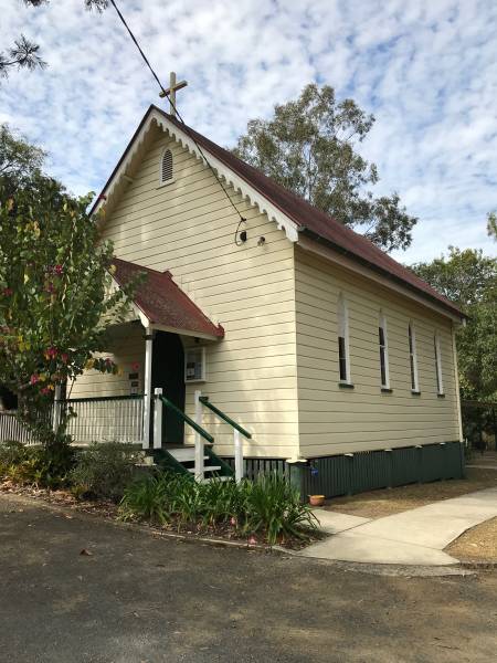 Memorial garden Brookfield Anglican Church of the Good Shepherd  |   | 