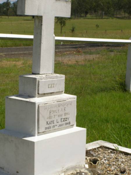Percy J.R. EZZY,  | died 7 May 1945;  | Kate L. EZZY,  | died 19 July 1948;  | Brooweena St Mary's Anglican cemetery, Woocoo Shire  | 