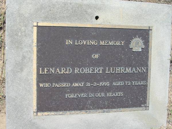 Lenard Robert LUHRMANN,  | died 21-2-1995 aged 72 years;  | Canungra Cemetery, Beaudesert Shire  | 