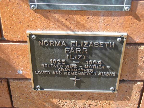 Norma Elizabeth (Liz) FARR,  | wife mother grandmother,  | 1925 - 1994;  | Canungra Cemetery, Beaudesert Shire  | 
