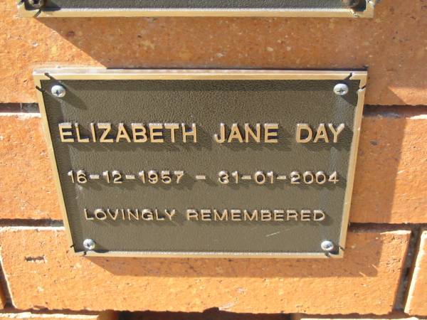 Elizabeth Jane DAY,  | 16-12-1957 - 31-01-2004;  | Canungra Cemetery, Beaudesert Shire  | 
