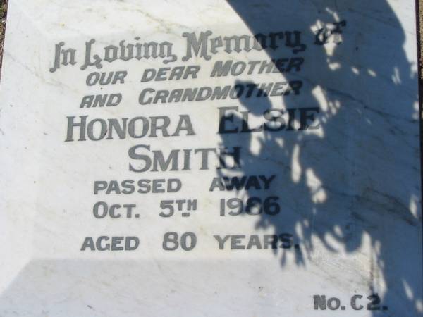 Honora Elsie SMITH, mother grandmother,  | died 5 Oct 1986 aged 80 years;  | Canungra Cemetery, Beaudesert Shire  | 