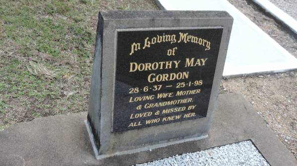 Dorothy May GORDON  | b: 28 Jun 1937  | d: 25 Jan 1998  |   | Cawarral Cemetery  |   | 