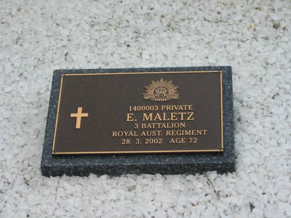 Private E. MALETZ, died 28.3.2002 age 72;  | Chambers Flat Cemetery, Beaudesert  | 