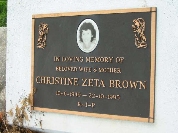 Christine Zeta BROWN, wife mother,  | 10-6-1949 - 22-10-1995;  | Sacred Heart Catholic Church, Christmas Creek, Beaudesert Shire  |   | 