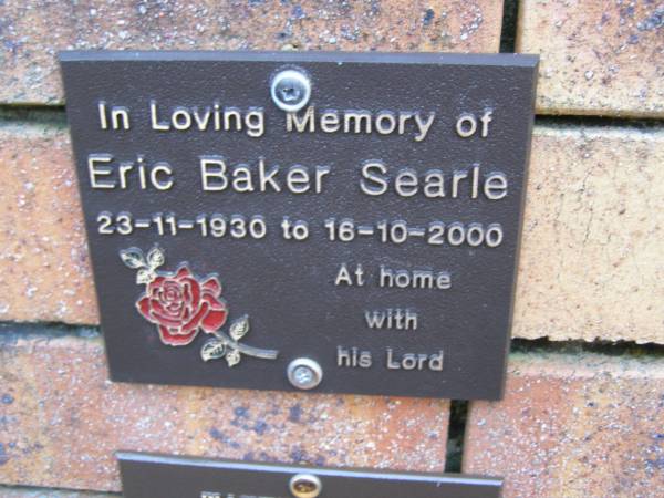 Eric Baker SEARLE,  | 23-11-1930 - 16-10-2000;  | Coochiemudlo Island Pine Ridge Chapel collumbarium, Redland Shire  | 