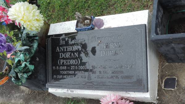 Anthony DORAN (Pedro)  | b: 11 Aug 1948  | d: 27 Jan 2005  |   | Beryl DORAN  | b: 10 Jan 1951  | d: 22 Feb 2008  |   | Cooloola Coast Cemetery  |   | 