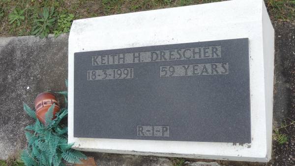 Keith H DRESCHER  | d: 18 Mar 1991 aged 59  |   | Cooloola Coast Cemetery  |   | 