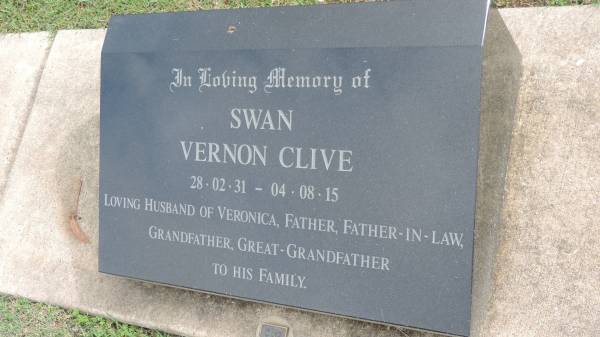Vernon Clive SWAN  | b: 28 Feb 1931  | d: 4 Aug 2015  | husband of Veronica  |   | Cooloola Coast Cemetery  |   | 