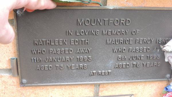 Kathleen Edith MOUNTFORD  | d: 11 Jan 1993 aged 73  |   | Maurice Percy (Snow) MOUNTFORD  | d: 5 Jun 1993 aged 76  |   | Cooloola Coast Cemetery  |   | 