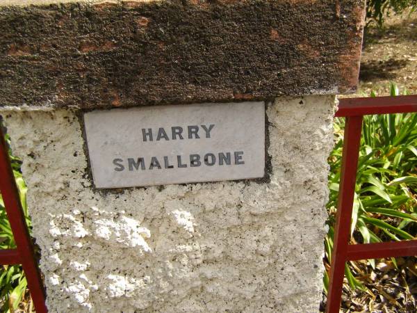 Harry SMALLBONE;  | Crows Nest Methodist Pioneer Wall, Crows Nest Shire  | 