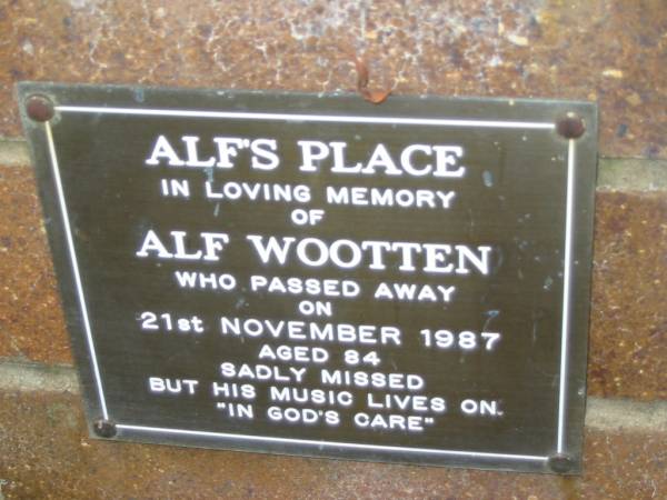Alf WOOTTEN,  | died 21 Nov 1987 aged 84;  | Dennis Family Cemetery, Daisy Hill, Logan City  | 