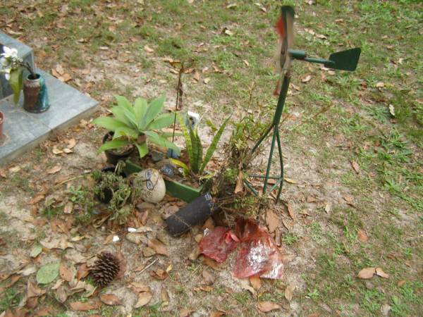   | Diddillibah Cemetery, Maroochy Shire  |   | 