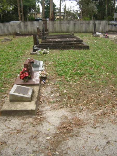   | Diddillibah Cemetery, Maroochy Shire  |   | 