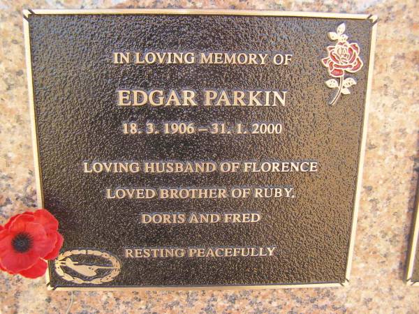 Edgar PARKIN  | b: 18 Mar 1906  | d: 21 Jan 2000  | husband of Florence  | brother of Ruby, Doris, Fred  |   | Exmouth Cemetery, WA  | 