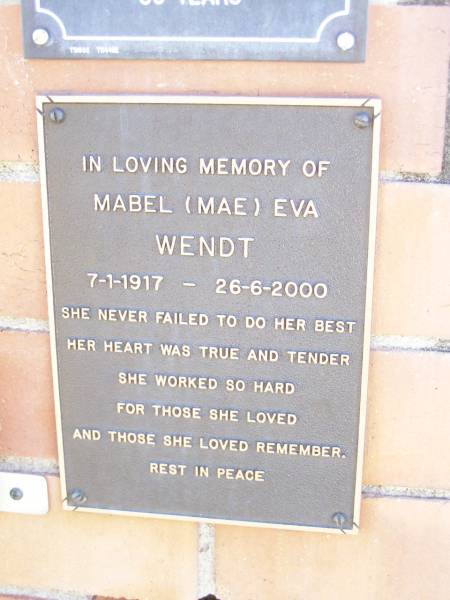 Mabel (Mae) Eva WENDT,  | 7-1-1917 - 26-6-2000;  | Fernvale General Cemetery, Esk Shire  | 