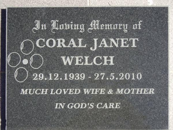 Coral Janet WELCH  | b: 29-Dec-1939  | d: 27-May-2012  | Gheerulla cemetery, Maroochy Shire  | Copyright: Meldrums of Gheerulla  | 