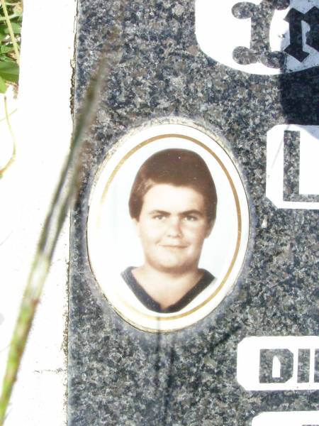 Leslie Shane DAHTLER,  | died 27 May 1985 aged 15 years;  | Gleneagle Catholic cemetery, Beaudesert Shire  | 