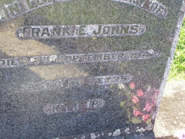 Frank E. JOHNS,  | died 7 Sept 1942 aged 38 years;  | Gleneagle Catholic cemetery, Beaudesert Shire  | 